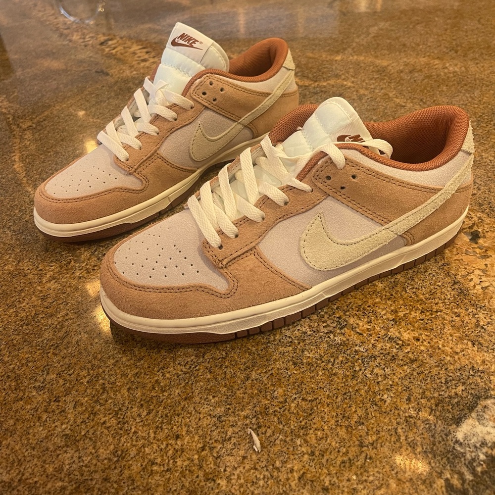 Nike Dunks